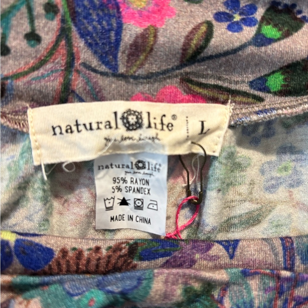 Floral Print Maxi Skirt in Pink and Blue - Picture 3 of 4